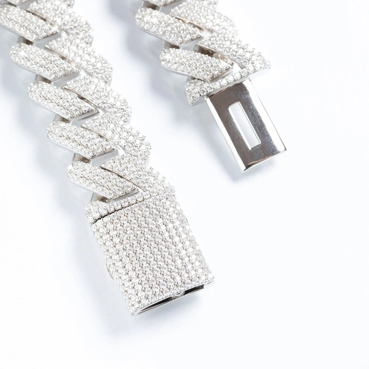 Tyresse 19mm Iced Prong Cuban Chain + Bracelet - White Gold
